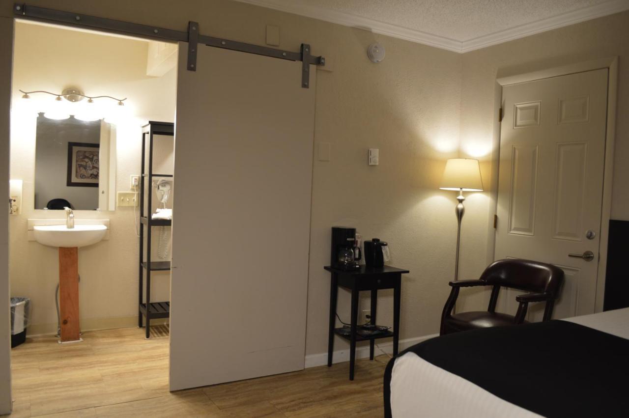 Americas Best Value Inn Sheridan Wy Bagian luar foto